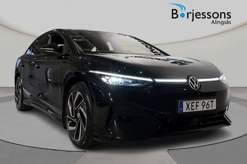 Svart Begagnad 2024 VW ID.7 Pro Sedan | 539 900 kr (Lite dyr) - Bild 1/4
