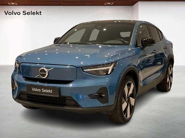 Begagnad Volvo C40 Ultimate 172 kW (234 HK) 2023 Blå SUV