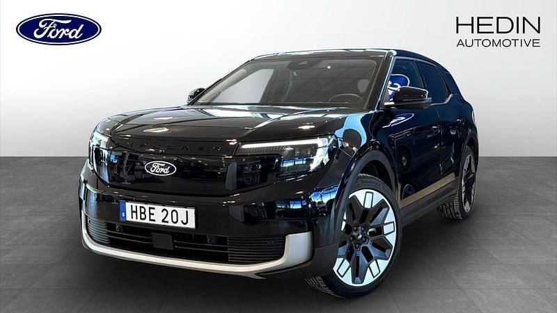 Svart Ny 2025 Ford Explorer Extended Range SUV | 514 900 kr (Marknadspris) - Bild 1/4