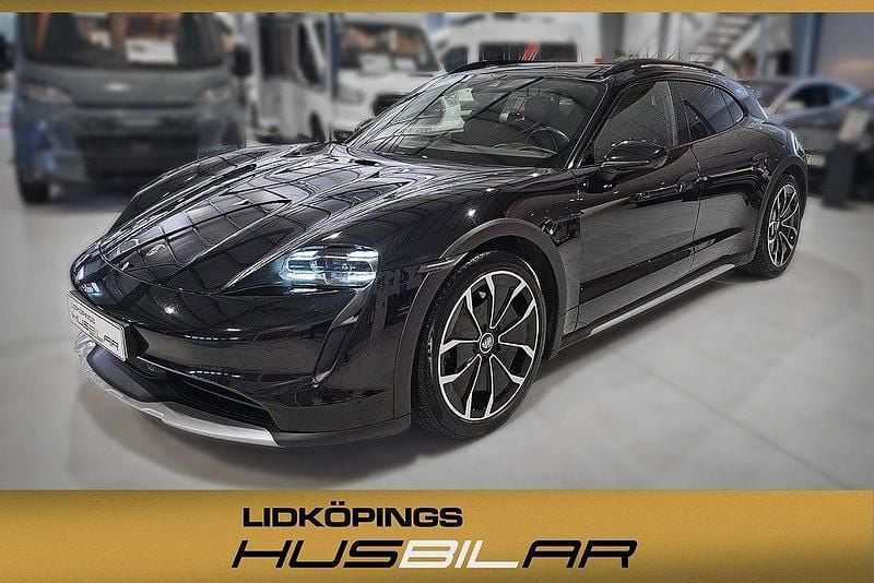 Begagnad 2021 Porsche Taycan Cross Turismo Sedan | 729 000 kr (Superpris) - Bild 1/4