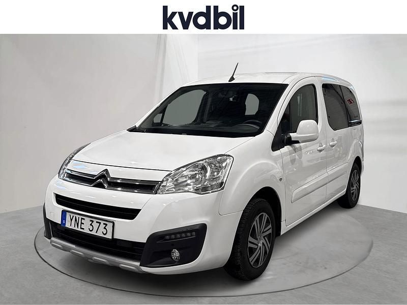 Vit Begagnad 2017 Citroën Berlingo Minibuss | 107 000 kr (Dyr) - Bild 1/3
