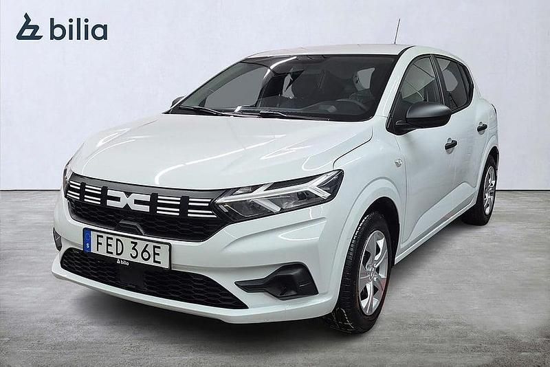 Vit Begagnad 2022 Dacia Sandero Essentiel Halvkombi | 139 000 kr (Marknadspris) - Bild 1/3