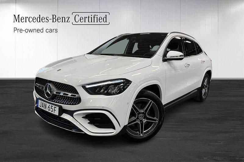 Polarvit Begagnad 2024 Mercedes GLA250 AMG SUV | 459 000 kr - Bild 1/4