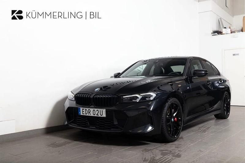 Svart Begagnad 2024 BMW 320 M Sport Sedan | 499 900 kr (Lite dyr) - Bild 1/4