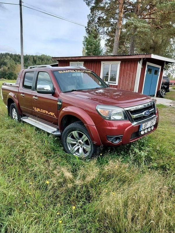 Röd Begagnad 2010 Ford Ranger Wildtrack Pickup | 108 000 kr (Marknadspris) - Bild 1/4