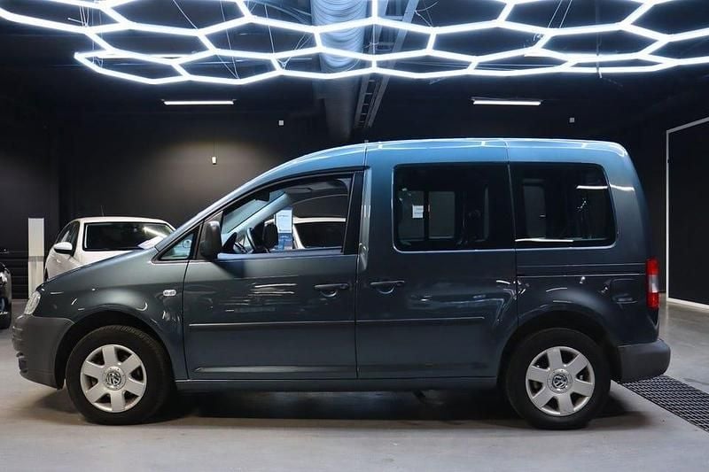 Begagnad VW Caddy 105 HK (77 kW) 2006 Grå Minibuss