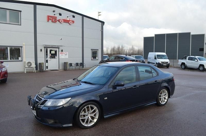 Blå Begagnad 2011 Saab 9-3 Vector Sedan | 59 000 kr (Marknadspris) - Bild 1/4
