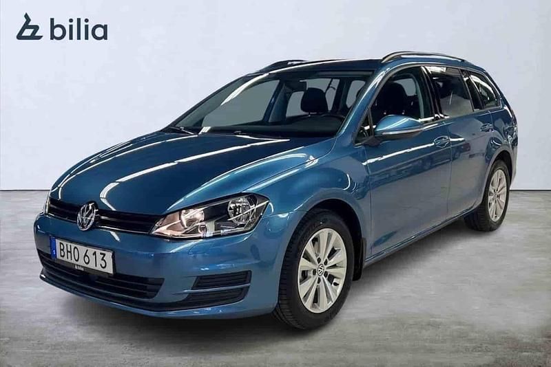 Blå Begagnad 2015 VW Golf VII Kombi | 159 900 kr (Marknadspris) - Bild 1/1