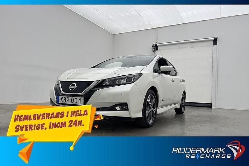 Vit Begagnad 2018 Nissan Leaf 360º Halvkombi | 124 800 kr (Marknadspris) - Bild 1/3