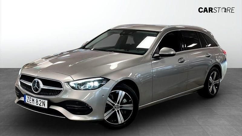 Begagnad Mercedes C300 204 HK (150 kW) 2023 Silver
