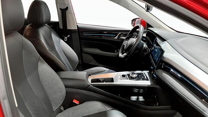 Begagnad MG MG5 EV Long Range 114 kW (156 HK) 2022 Röd Kombi