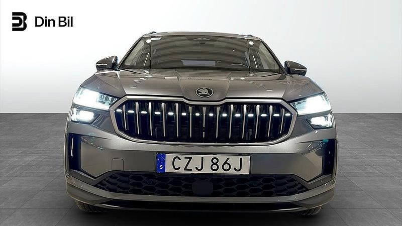 Begagnad Skoda Kodiaq Selection 150 HK (110 kW) 2024 Grå SUV