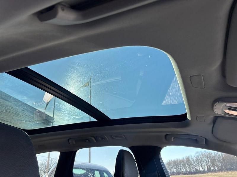 Begagnad Volvo XC60 Core 350 HK (257 kW) 2023 Svart SUV