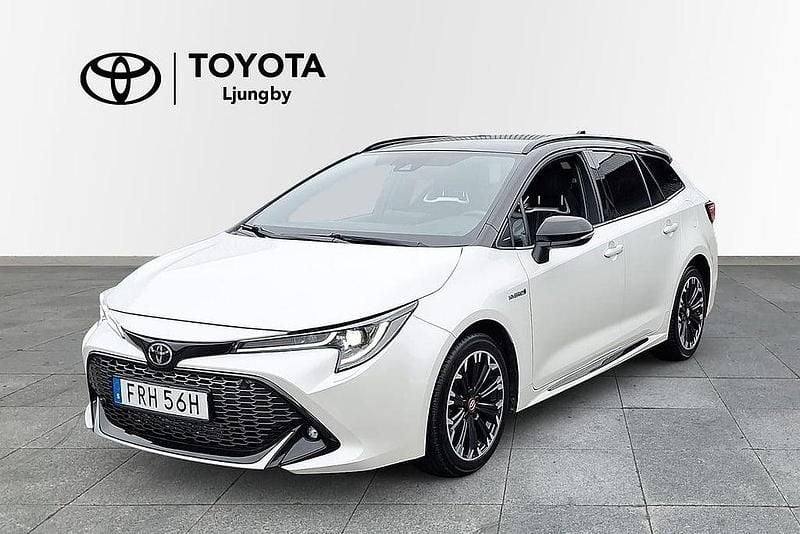 Vit Begagnad 2020 Toyota Corolla Kombi | 254 000 kr (Marknadspris) - Bild 1/3
