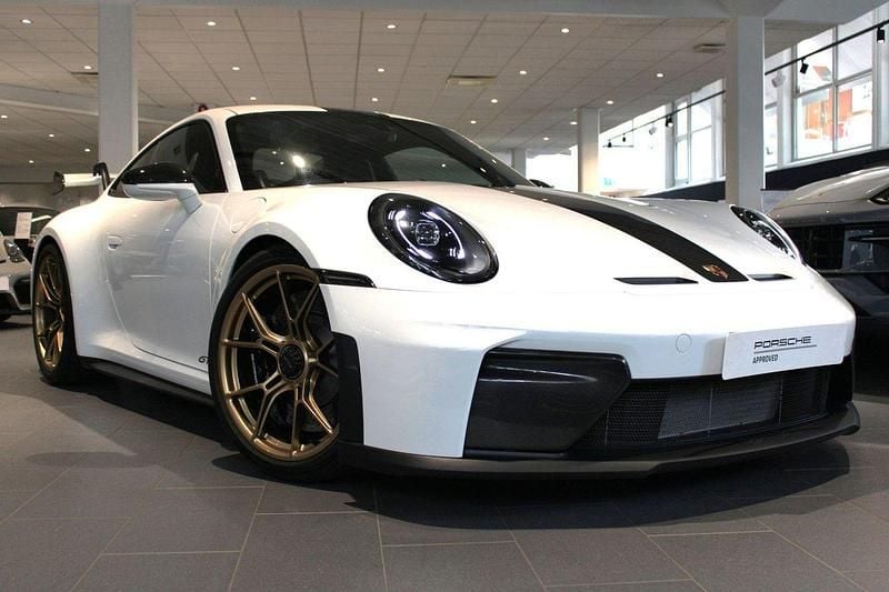 Begagnad 2025 Porsche 911 GT3 Sportkupé | 2 795 000 kr - Bild 1/4