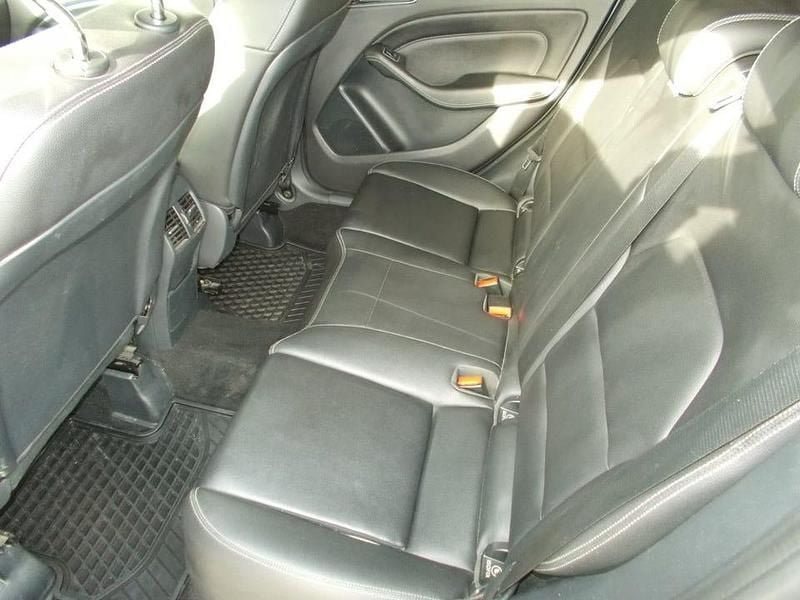 Begagnad Mercedes B180 Urban 109 HK (80 kW) 2016 Mörkgrå Minibuss