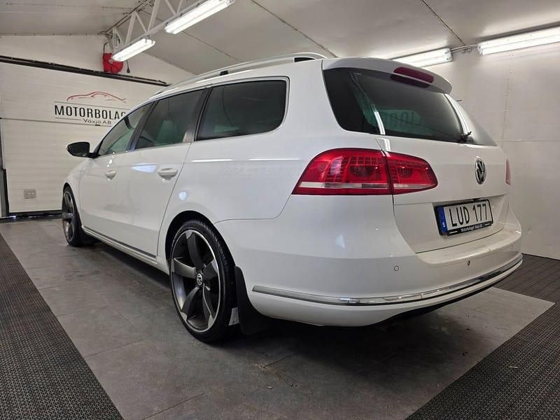 Begagnad VW Passat GT 170 HK (125 kW) 2011 Vit Kombi