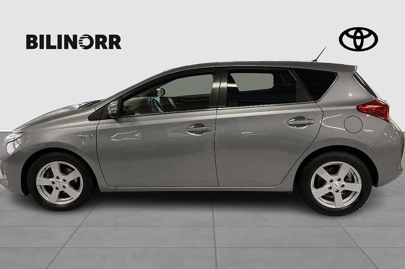 Begagnad Toyota Auris 2014 Brun