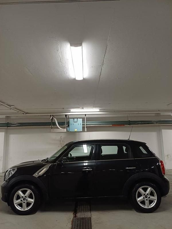 Begagnad 2012 Mini Cooper D Countryman SUV | 89 900 kr (Marknadspris) - Bild 1/4