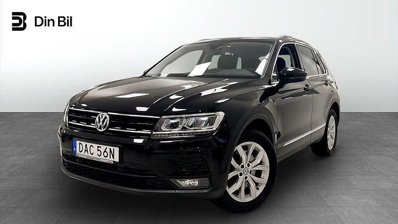 Svart Begagnad 2019 VW Tiguan SUV | 259 500 kr (Marknadspris) - Bild 1/4