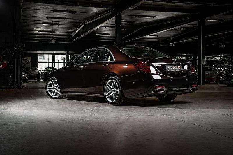 Begagnad Mercedes S560 AMG line 469 HK (344 kW) 2018 Röd Sedan