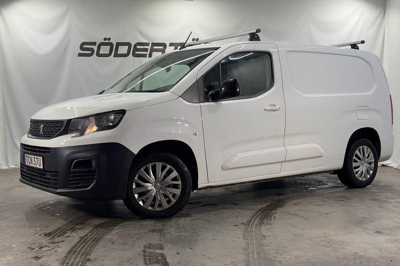 Vit Begagnad 2021 Peugeot Partner Van | 159 900 kr (Lite dyr) - Bild 1/2