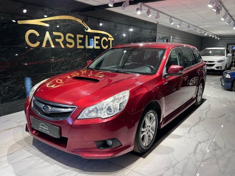 Röd Begagnad 2012 Subaru Legacy Kombi | 69 900 kr (Lite dyr) - Bild 1/4