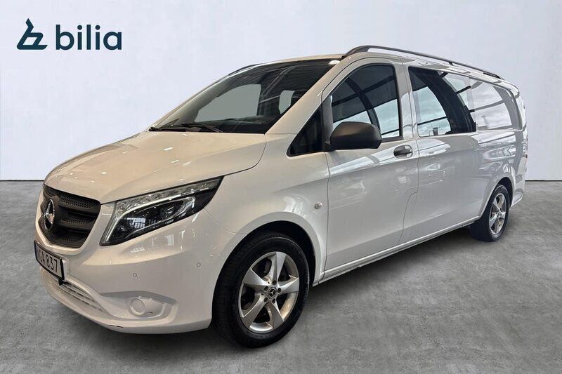 Vit Begagnad 2018 Mercedes Vito Minibuss | 399 000 kr - Bild 1/4
