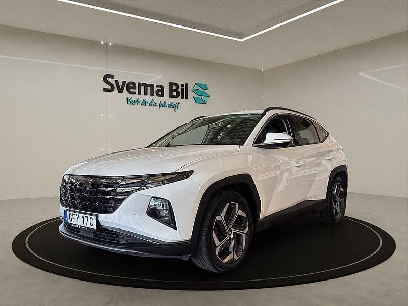 Vit Begagnad 2021 Hyundai Tucson Advanced SUV | 299 900 kr (Lite dyr) - Bild 1/4