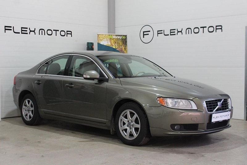 Begagnad 2009 Volvo S80 Momentum Sedan | 49 800 kr (Marknadspris) - Bild 1/4