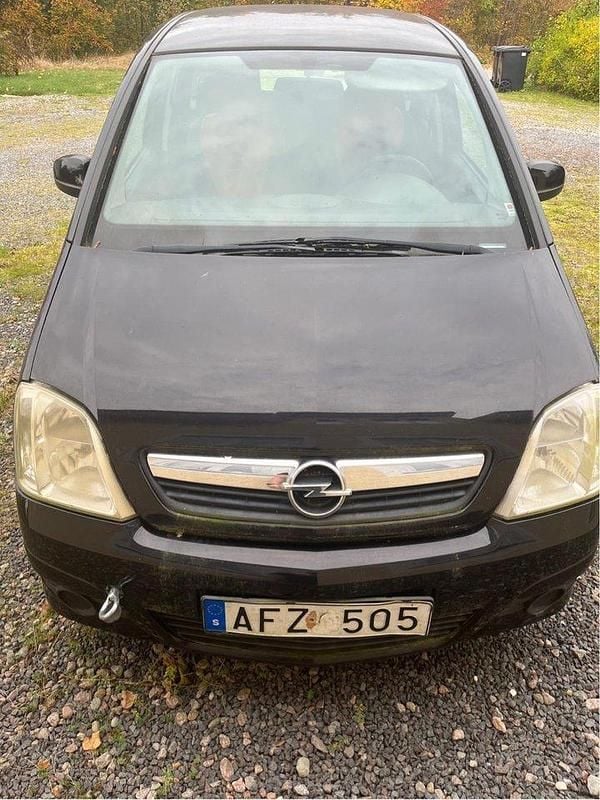 Svart Begagnad 2008 Opel Meriva Minibuss | 9 000 kr (Superpris) - Bild 1/4