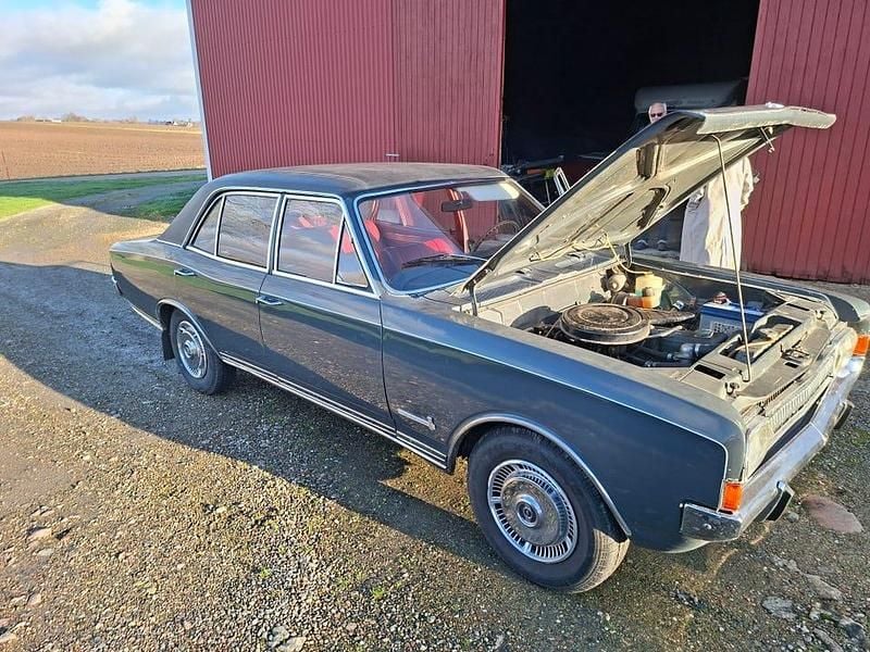 Begagnad Opel Commodore 115 HK (84 kW) 1967 Sedan