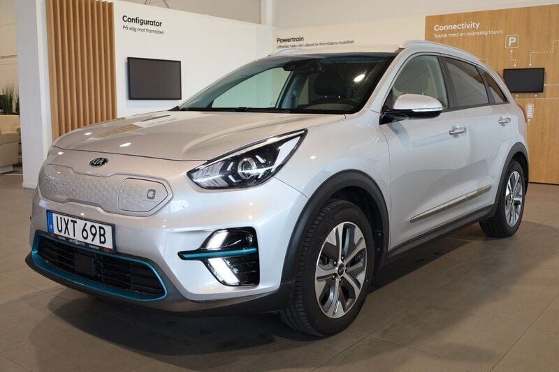 Grå Begagnad 2020 Kia e-Niro Advance SUV | 209 900 kr (Superpris) - Bild 1/1
