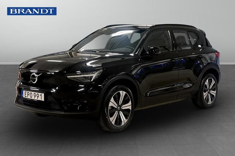 Begagnad Volvo XC40 Single Motor 175 kW (238 HK) 2023 Svart SUV