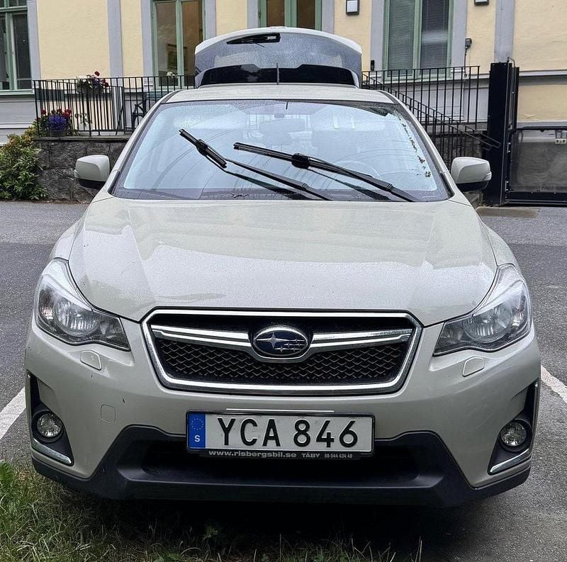 Grön Begagnad 2016 Subaru XV Sport SUV | 89 500 kr (Bra pris) - Bild 1/4