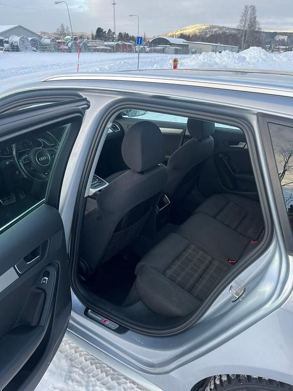 Begagnad Audi A4 S-Line 190 HK (139 kW) 2015 Kombi