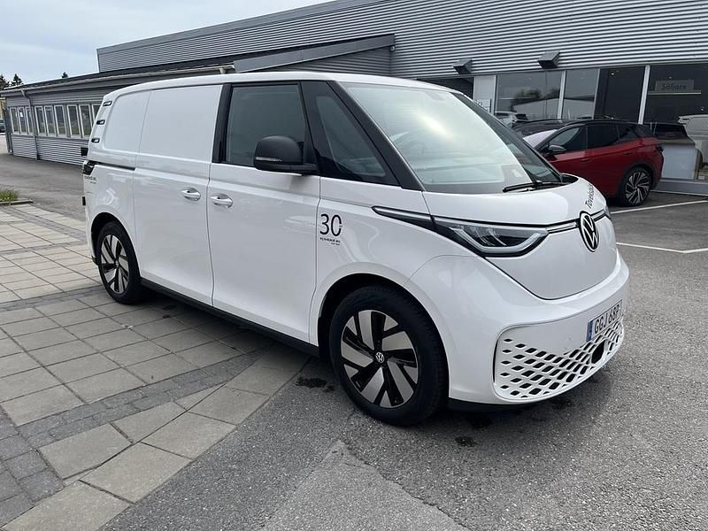 Ny VW ID. Buzz 2025 Vit Minibuss