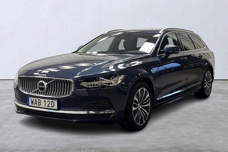 Blå Begagnad 2022 Volvo V90 Core Kombi | 419 900 kr (Marknadspris) - Bild 1/4