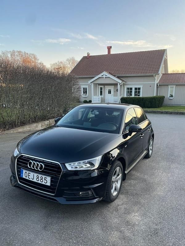 Begagnad 2017 Audi A1 Sportback Halvkombi | 110 000 kr (Marknadspris) - Bild 1/4