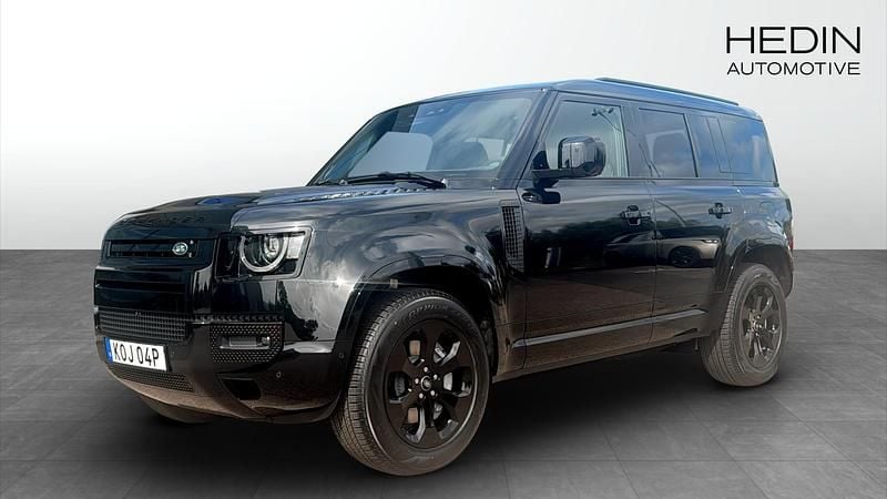 Svart (black) Ny 2025 Land Rover Defender SE Dynamic SUV | 1 285 600 kr (Marknadspris) - Bild 1/4
