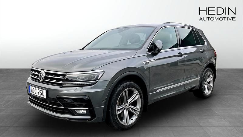 Grå (grey) Begagnad 2019 VW Tiguan SUV | 299 900 kr (Marknadspris) - Bild 1/4