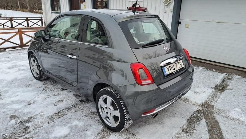 Begagnad Fiat 500 Lounge 69 HK (50 kW) 2017 Grå Halvkombi