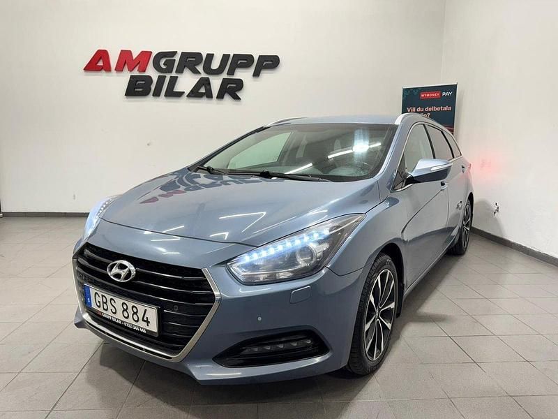 Ljusblå Begagnad 2015 Hyundai i40 Kombi | 79 900 kr (Bra pris) - Bild 1/4