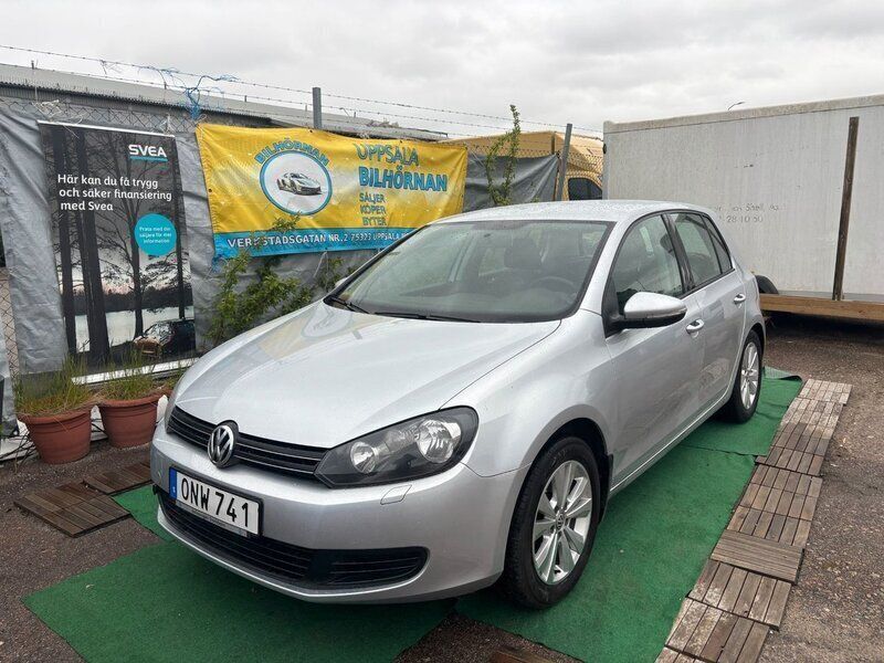 Silver Begagnad 2012 VW Golf VII Halvkombi | 45 900 kr (Marknadspris) - Bild 1/4