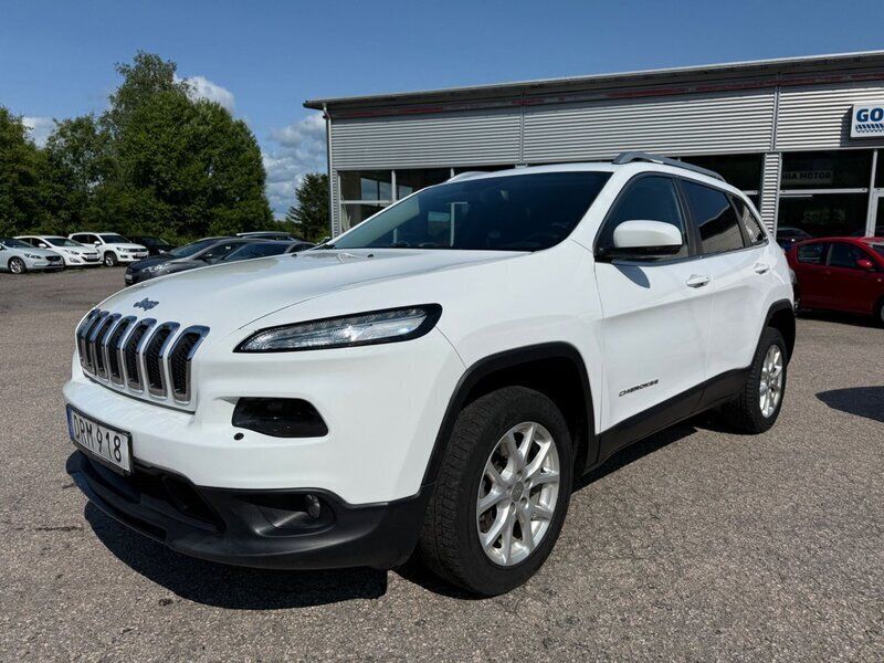 Vit Begagnad 2015 Jeep Cherokee SUV | 132 900 kr (Bra pris) - Bild 1/4