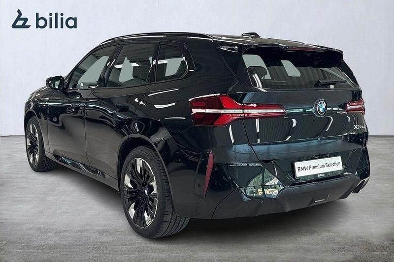 Begagnad BMW X3 M Sport 299 HK (219 kW) 2025 Safirsvart metallic SUV