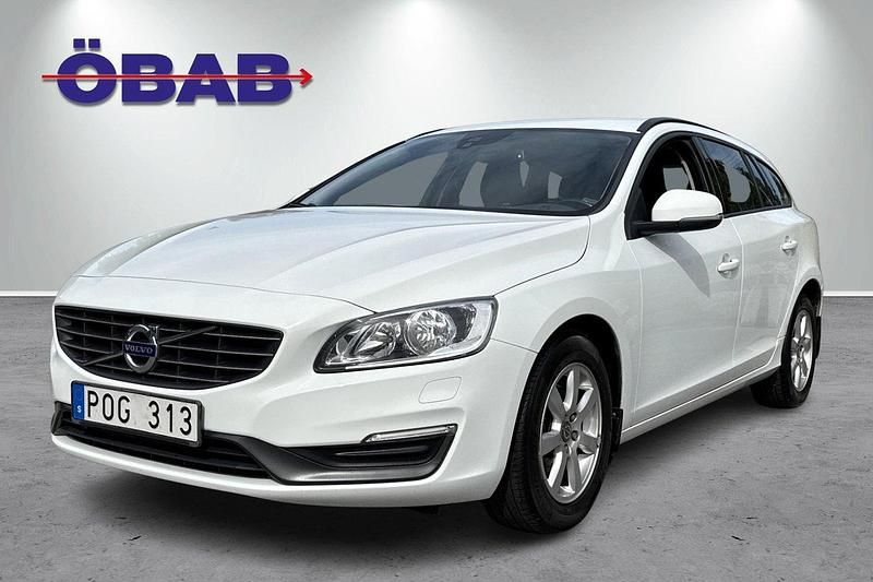 Vit Begagnad 2013 Volvo V60 Kinetic Kombi | 108 900 kr (Lite dyr) - Bild 1/4