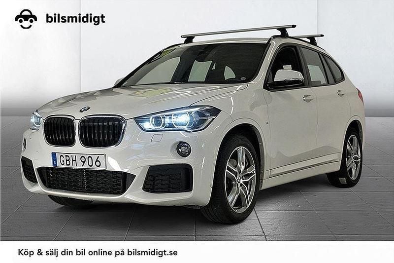 Vit Begagnad 2018 BMW X1 M Sport SUV | 264 700 kr (Dyr) - Bild 1/3