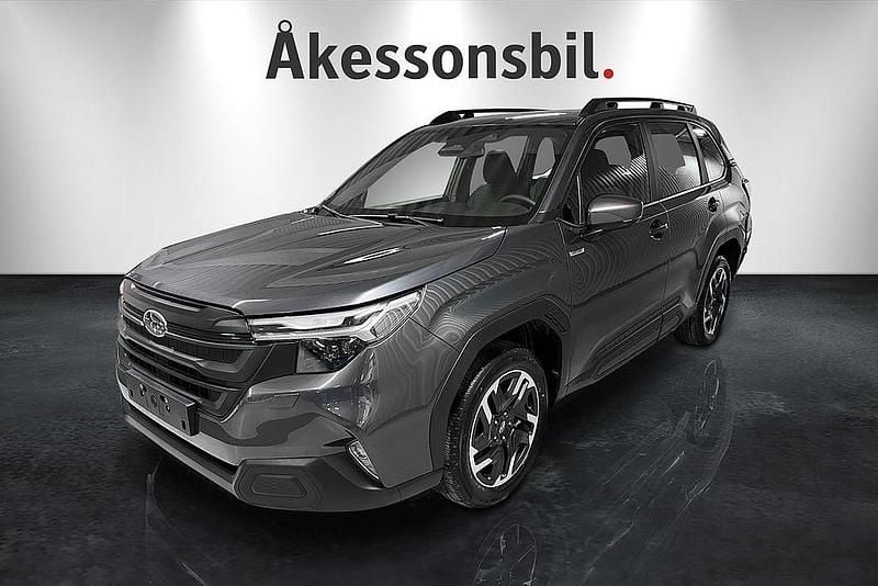 Grå Ny 2025 Subaru Forester SUV | 406 800 kr - Bild 1/4