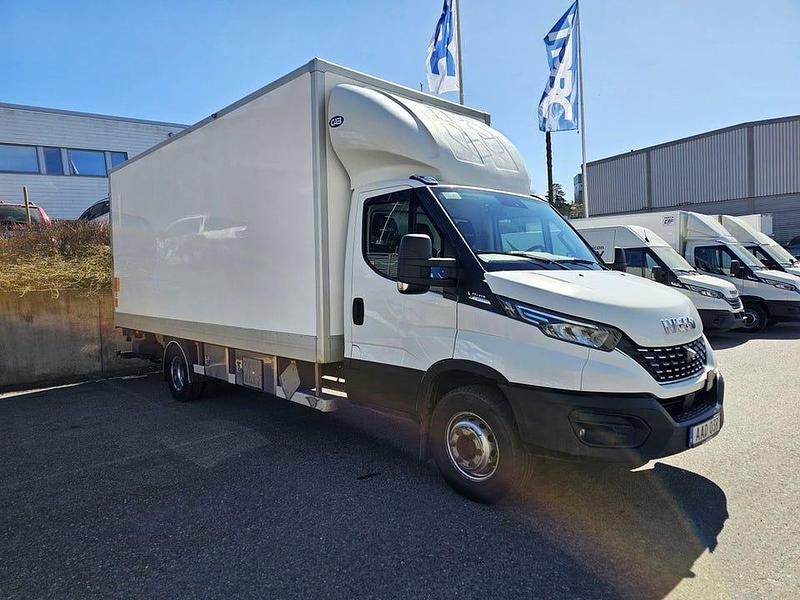 Begagnad Iveco Daily 210 HK (154 kW) 2021 Vit Pickup